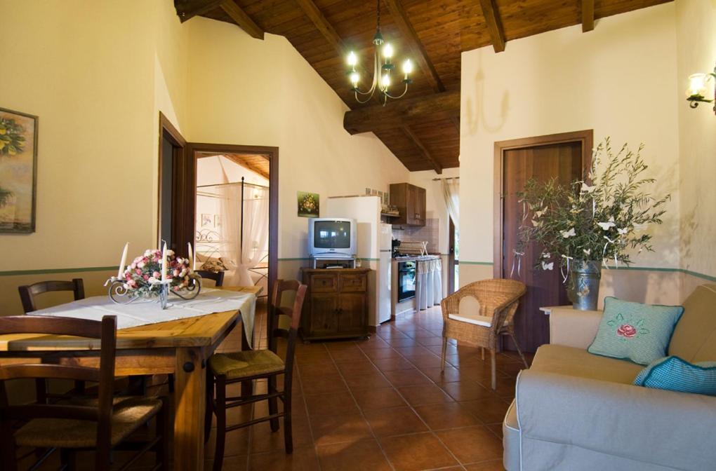 Agriturismo Poggio Di Maremma Pescia Romana Extérieur photo
